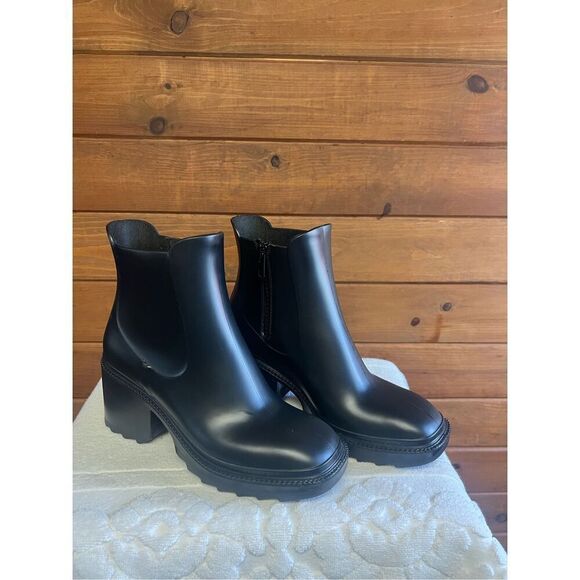 INC International Concepts Women Block Heel Chelsea Boot Eadin Size 9 Black NWO - Picture 1 of 7